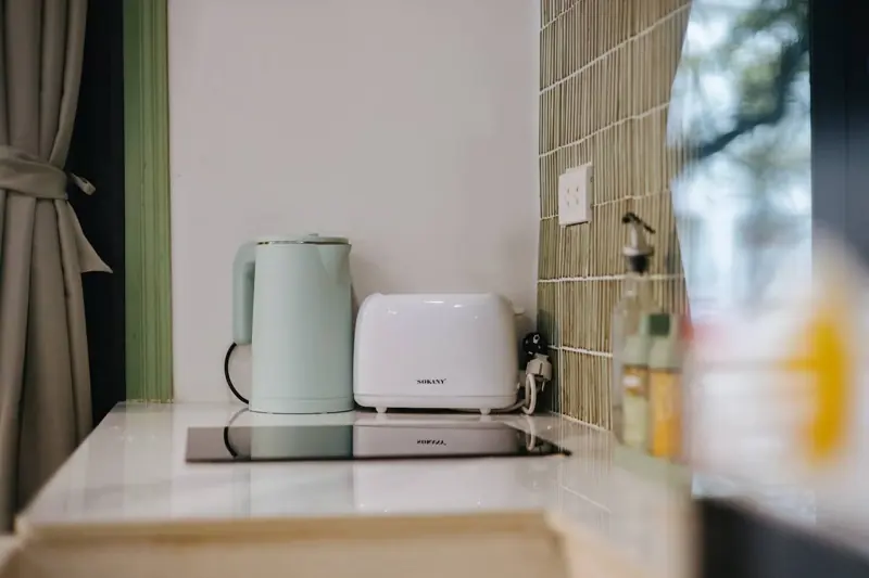 Đông — Full kitchen