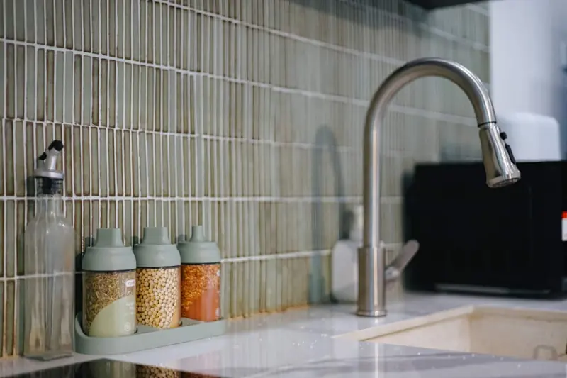 Đông — Full kitchen